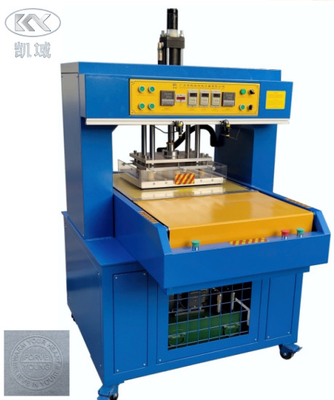 Máquina de embutido de tecidos 3D de silicone para vestuário semi-automática